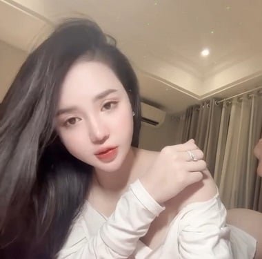 Chu Thuy Quynh chegou ao topo com uma postura de cachorro